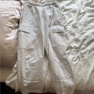 Aritzia TNA light Gray Cargo Sweatpants